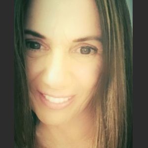 Meet your Posher, Nora